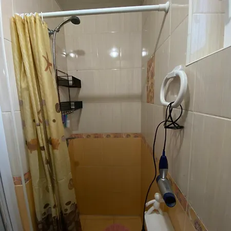 біля санаторію сонячне закарпаття